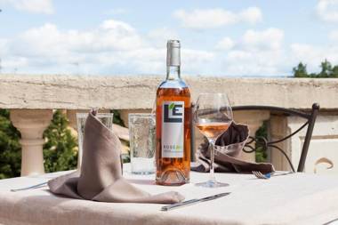 Logis Le Mas Et La Flambee Du Luberon