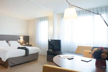 Novotel Suites Paris Velizy