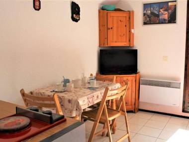 Appartement Vars 2 pièces 4 personnes - FR-1-330B-69
