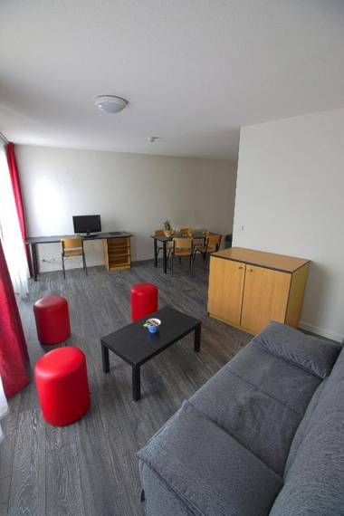 KOSY Appart'Hôtels - La Maison Des Chercheurs