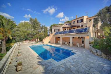 IMMOGROOM- Villa- Pool - Sea view - Parking - Independence