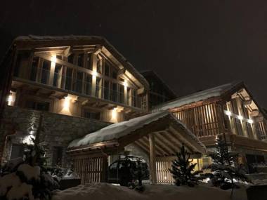 Hotel MONT-BLANC VAL D'ISERE