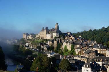 Logis Hôtel Teyssier