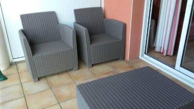 Studio a Ciboure a 300 m de la plage avec vue sur la mer piscine partagee et balcon amenage