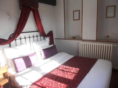 Manoir XV Domaine de Peyrafort