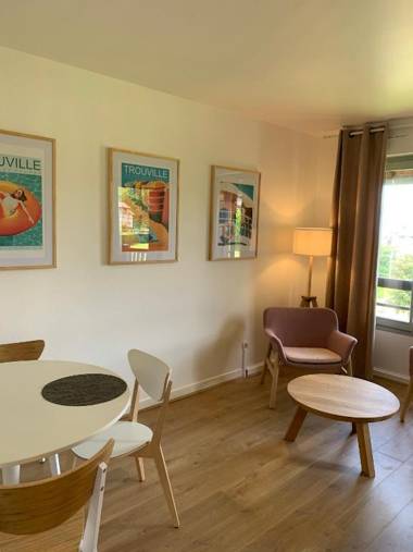 L'Appartement vue mer de la Villa des Rosiers - Trouville sur Mer