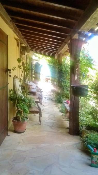 Maison de 2 chambres avec piscine privee jardin clos et wifi a Tremolat