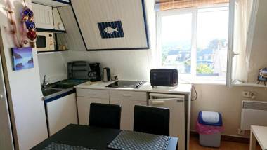 Appartement d'une chambre avec vue sur la ville a Trebeurden a 1 km de la plage