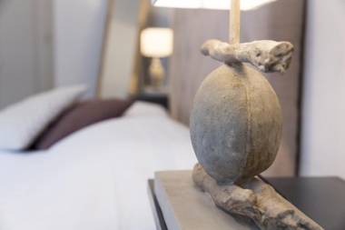 Hotel The Originals Le Manoir de Pierre Levée