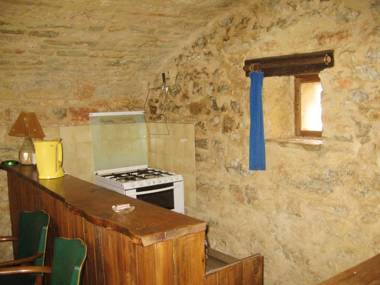 Maison d'une chambre avec jardin clos a Tour de Faure