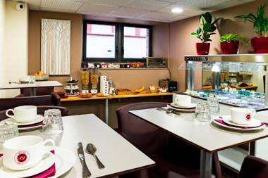 Hôtel Le Père Léon