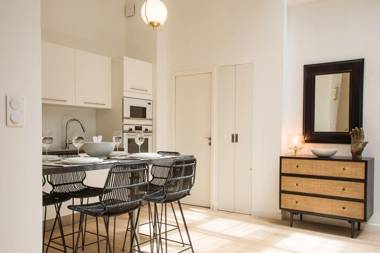 Boulbonne by Cocoonr