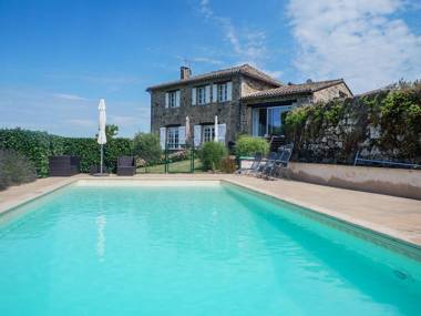 Gorgeous Holiday Home in Saint-Beauzile with Private Pool