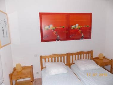 Maison de 2 chambres a Torreilles a 500 m de la plage avec piscine partagee et jardin clos