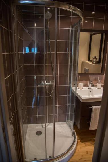 Le Manoir de Talloires vue lac by LocationlacAnnecy LLA Selections