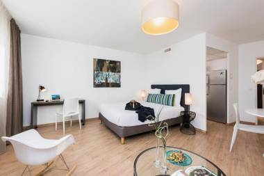 Ténéo Apparthotel Talence Arthena