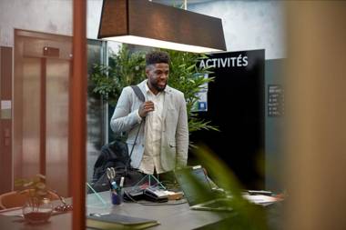 Aparthotel Adagio Paris Suresnes Longchamp