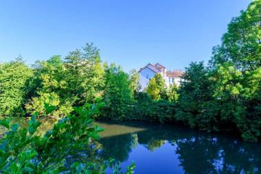 Comfort Hotel Strasbourg - Montagne Verte & Restaurant Louisiane