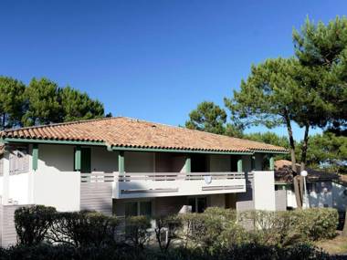 Cozy apartment with a terrace just 350 m. from the beach