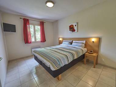 Cozy holiday home with a dishwasher not far from Sarlat