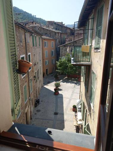 Sospel - Charming 3-rooms - Top floors