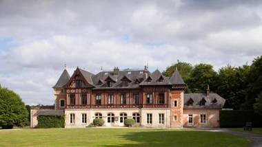 Le Pavillon De Gouffern B&B