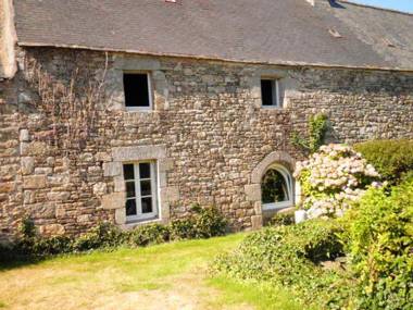 Maison de 3 chambres avec jardin amenage a Sibiril a 3 km de la plage