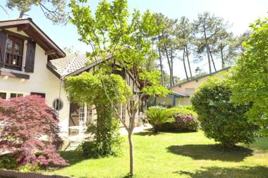 Réf 143 Seignosse Estagnots Villa" Assouinde" classée 4 étoiles avec Wifi pour 9 personnes au calme à proximité de la plage