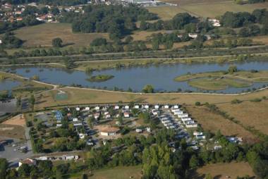 Camping du Lac de Saujon