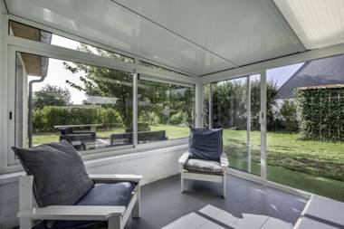 Un écrin de verdure dans le Golfe du Morbihan à 200m de la plage