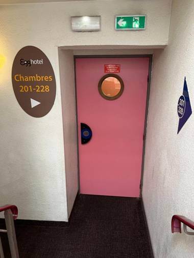 Egg Hôtel Sarcelles