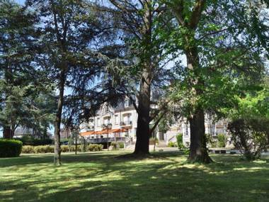 Logis Hôtel Restaurant Le Parc Sologne