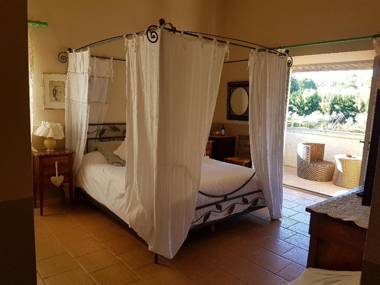 Mas des Figues La Ferme de Philippe #Ecotourism #Agrotourism #Ruraltourism #Countryhouselodge #zeropesticide #conversionbio #OrganicVegetarianBrunch