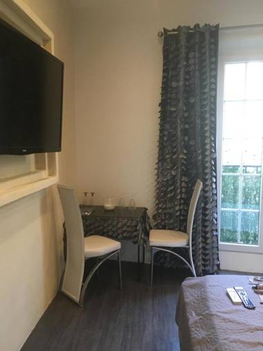 Les Suites de Naevag