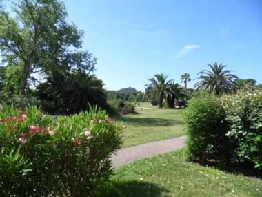 Garden level for 5 people with sea view