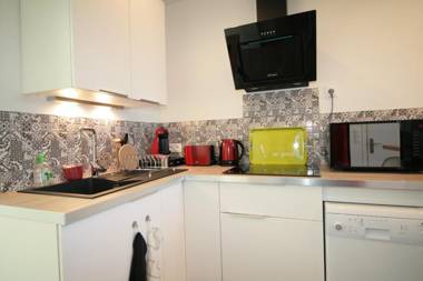 Comme à la Maison - DE LA TOUR