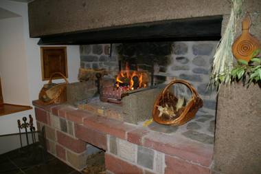 Le clos des pierres rouges