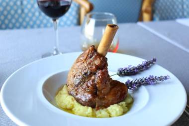 Logis Hostellerie Saint Pierre