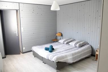 Maison d'une chambre avec piscine partagee jardin clos et wifi a Saint Patrice