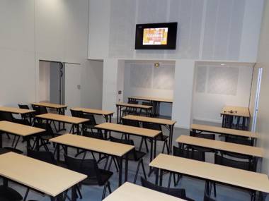 Hotel Paris Saint-Ouen