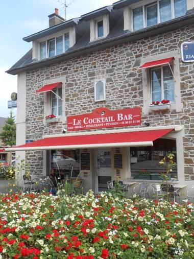 Hôtel Restaurant Le Cocktail Bar