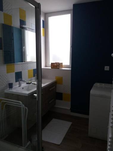 Le Suroit by Cocoonr