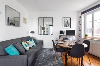 Le Plongeoir Malouin by Cocoonr