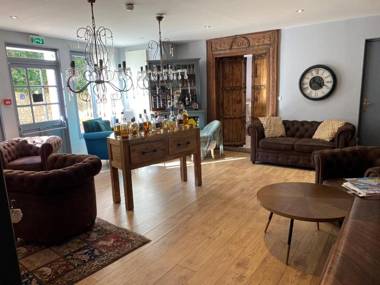 Hôtel De La Chapelle