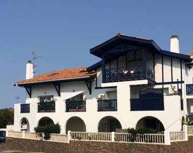 Bel appartement vue mer - 1er rang front de mer