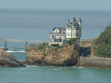 Bel appartement vue mer - 1er rang front de mer