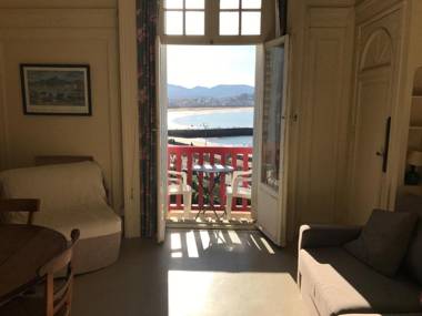 Résidence Thiers Golf 1 -Charmant studio face à la baie