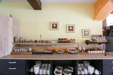 Brit Hotel Bleu Nuit