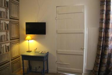 Une Chambre en Ville