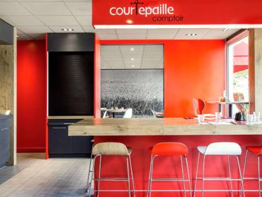 ibis Saint-Denis Stade Ouest